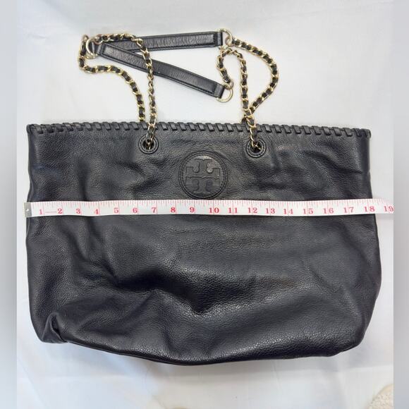 Tory Burch Large Pebble Black Leather East West Tote Bag Gold Chain Hardware - Picture 7 of 9